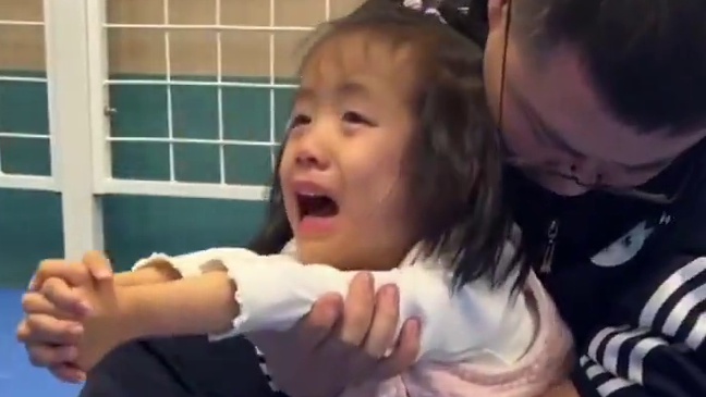 每一个生命都值得被珍视，每一次的关注都能带来改变！#爱让罕见被照亮  #今天是国际罕见病日