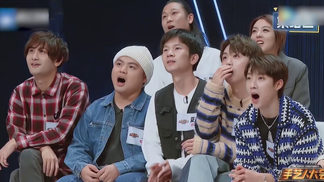 女生因发量稀疏而自卑，结果被神仙发型师治愈！