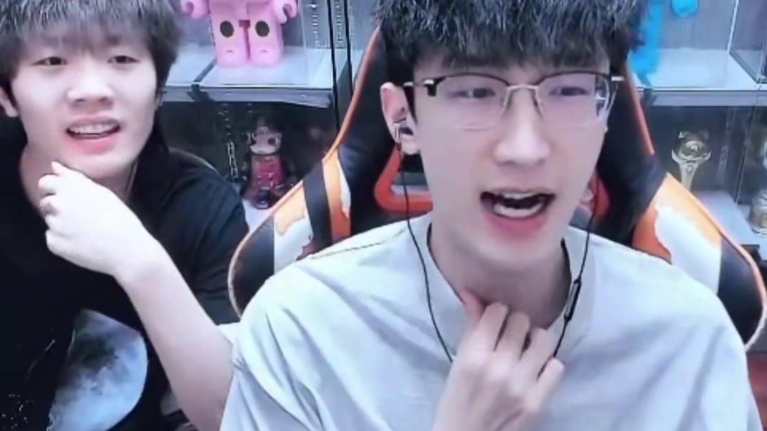 这应该是黄金服今年最大的乌龙了吧！ 