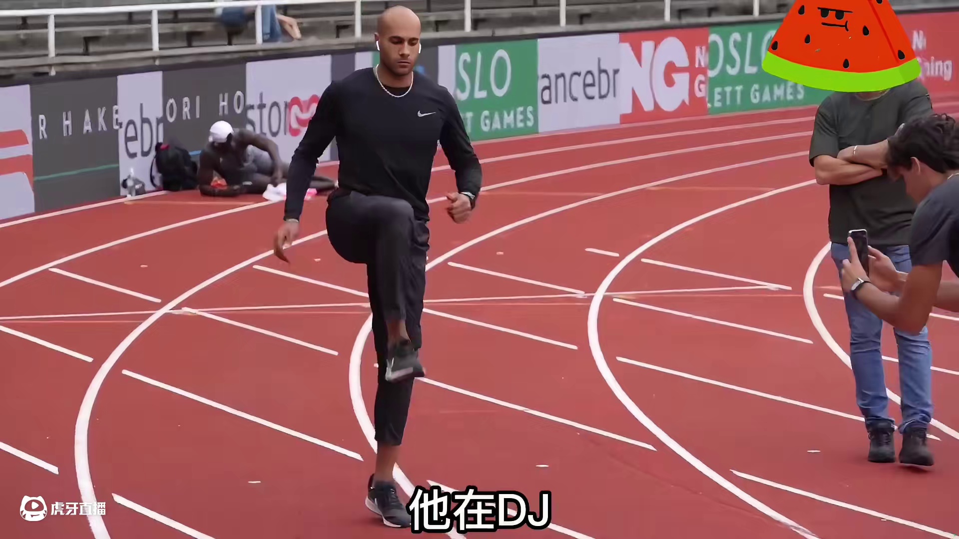 现役放松跑第一人雅各布斯 2022世锦赛室内60米夺冠三枪全过程