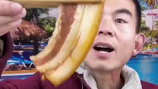 就是边吃边拉也整不了这啊[吃惊]