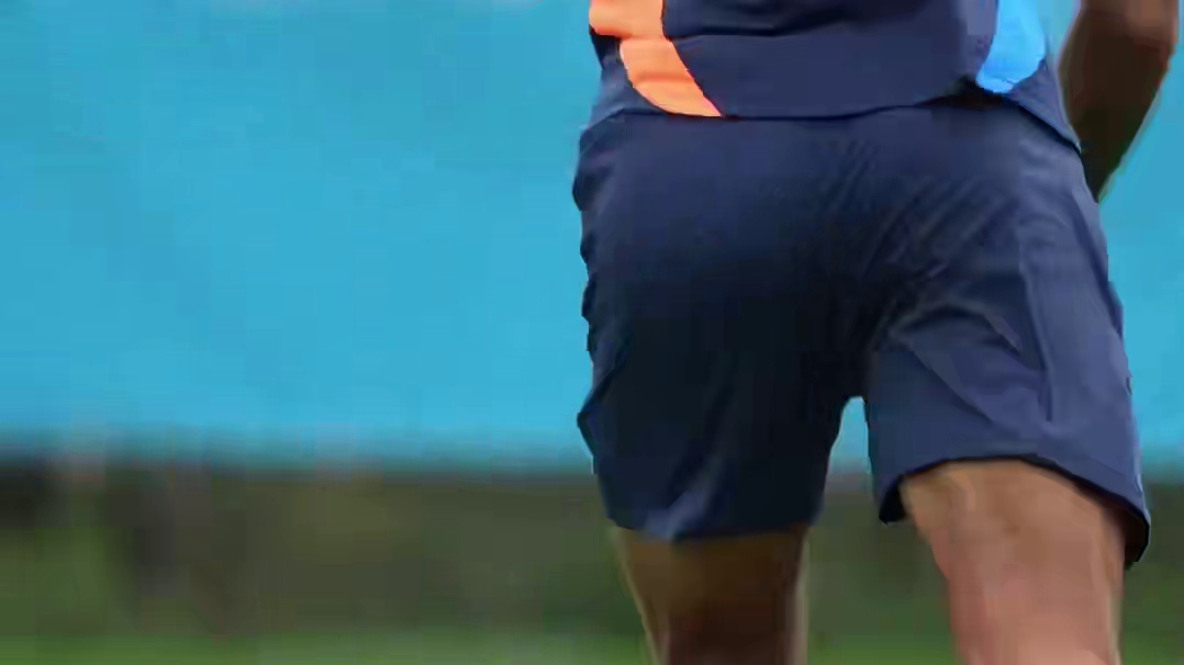 法甲射手榜榜眼格林伍德遭巴黎和西甲三巨头围猎