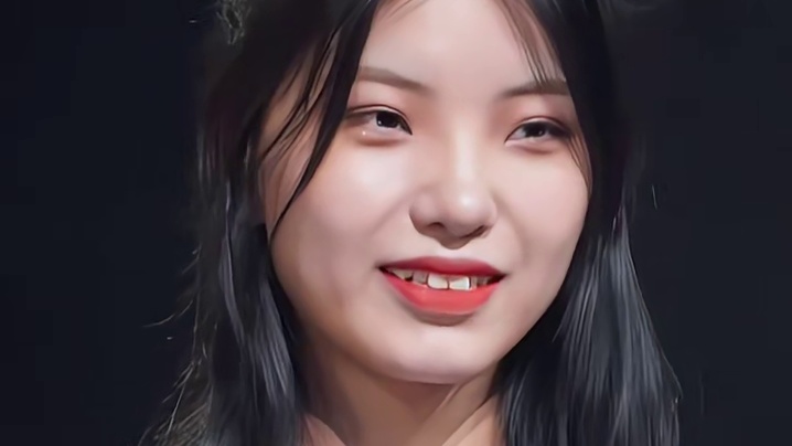 就喜欢这个谁都看不上的眼神