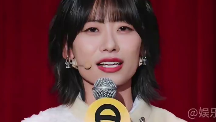 雷总积极听取用户建议优化绿牌，这样真诚的总裁友商能不能多学习一下#小米  #雷军  #小米SU7Ul