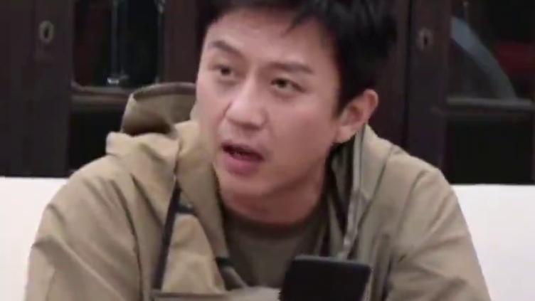 五哈：五哈团吃火锅，一群人点了三万多块钱的菜！ #哈哈哈哈哈 #邓超 #陈赫 #新春看好戏 #鹅滴神