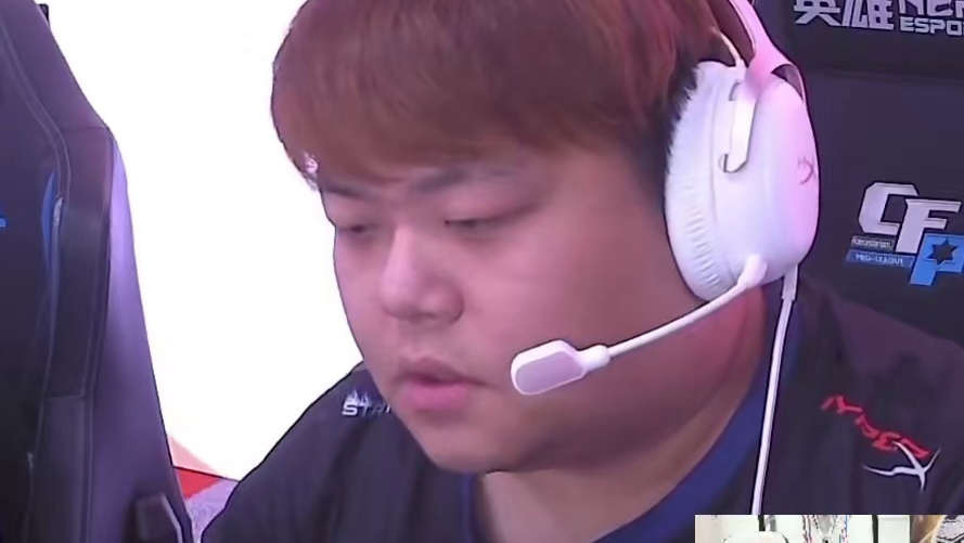 我真是对不起我的好兄弟洪齐!94对突破手的心理伤害是真大啊#KZ气势如虹迎战白鲨 #2025CFPL