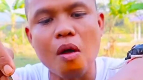 剁椒料汁️大片牛杂 #户外美食 #美食 #泰国美食 #内容启发搜索