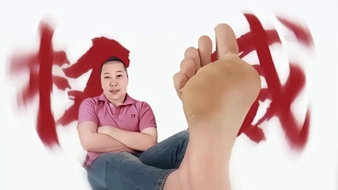 我嘞个三“脚”州行动！ #三角洲  #抽象  #游戏 #三角洲行动#东北雨姐