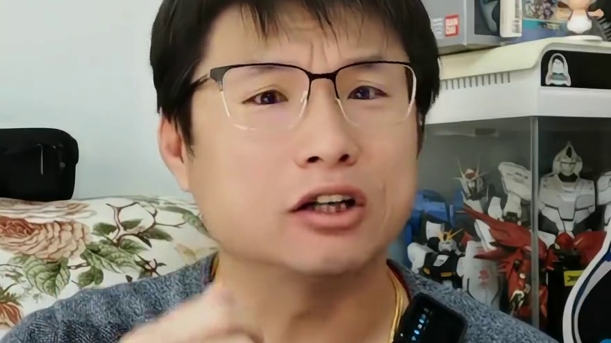 与其和电脑配置较劲纠结流畅度不如用PS5纯纯粹粹享受流畅游戏 #主机玩家 #游戏机 #主机游戏 #P