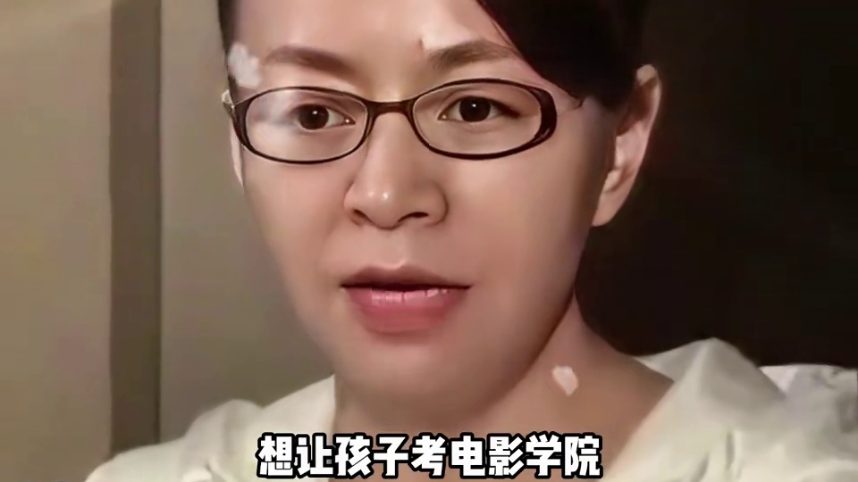 直到看到#杨紫 整容式的蜕变，才明白宋丹丹当年为什么会说出这样一句话#韦雪 #韦雪同款 #以油养眼 