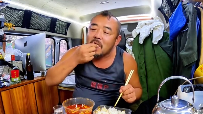 沙和尚在江西，祝地球上的女人们节日快乐，喝一个#穷游 #流浪