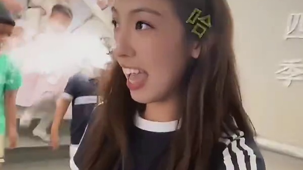 世界上最清澈的两个群体相遇了