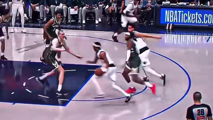 擎天白玉柱，架海紫金梁