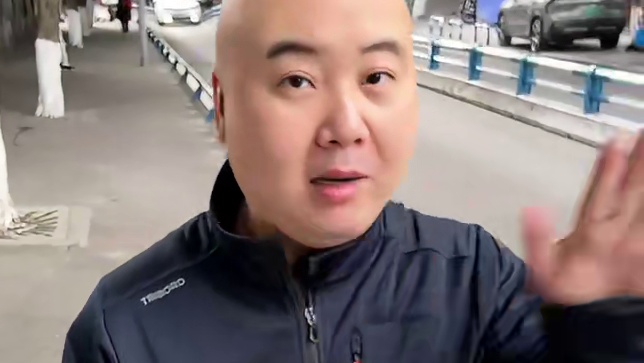 黄泥磅相当火爆的鲜椒姜丝蛙蛙 #杨三刀沸腾鱼蛙