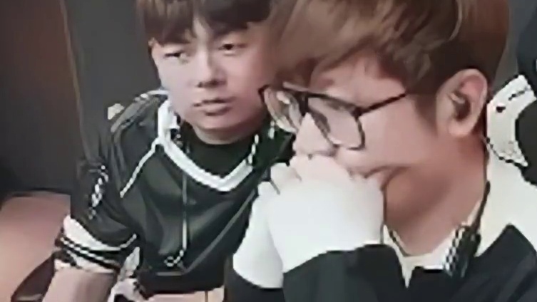 众所周知这赛季的念旧从不打背身只打正面 念旧又面了~~N9≈M9#CFPLS25 #2025CFPL