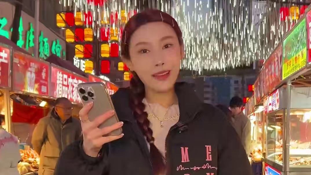 挑战甘肃兰州99元超大碗牛肉面，虽然好吃但是真的抱不动 #妈呀太香了#无辣不欢#兰州牛肉面#这一碗好