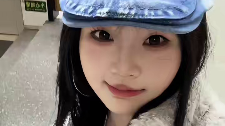 真实体验：5年没见的朋友让我去体验一下她200多的化妆技术！ 你们觉得值吗？最近因为小春兰爱上了吃烙