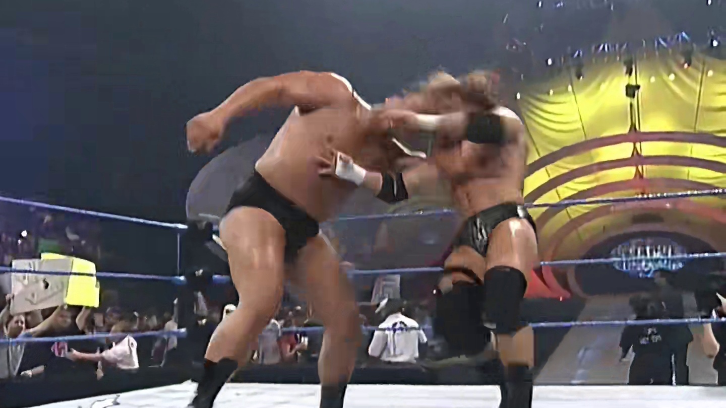 大秀哥赛后继续放抛摔，驸马爷狼狈离场 