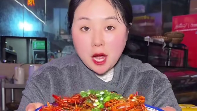 火爆湖北的半夜有虾终于来眉山。88吃3斤可打包可堂食#半夜有虾#吃龙虾的季节#今年首顿小龙虾安排了吗