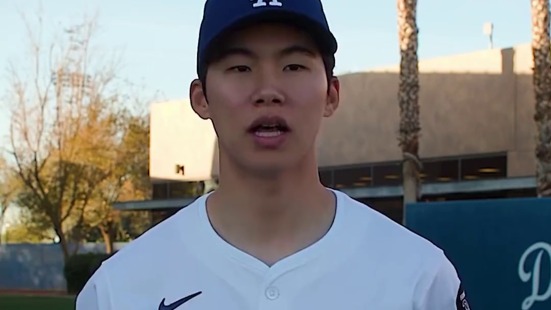 新赛季道奇队宠已就位！谁是金慧成的队内“好闺蜜”呢？让我们一起来揭晓答案！
#棒球 #mlb