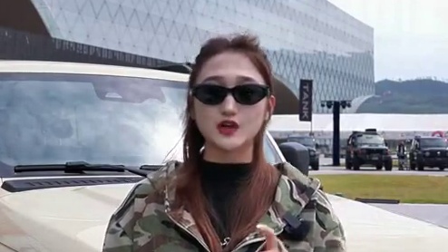 我看是谁还没选到自己喜欢的坦克300#25款坦克300来了 #25款坦克300续写霸榜传奇