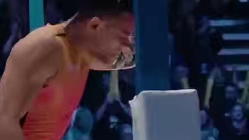 6米！他飞跃横杆，斩获蒙多经典赛亚军！ 
#撑竿跳高 #mondoclassic #蒙多经典赛