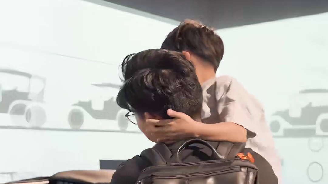 谁说生三胎=兄弟情？亲一口半夜做噩梦？欢迎收看中年夫妻爱情变形计！#高甜来袭 #撒狗粮