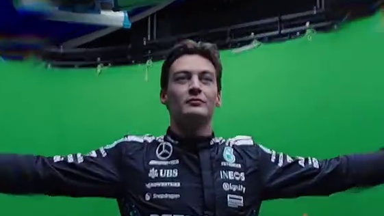 经典T-Pose，回归！#f1 #乔治拉塞尔 #梅赛德斯AMG车队 #优雅永不过时