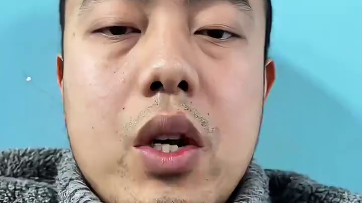 球拍测评：最近会拍摄一系列球拍测评 各位球友，大家可以评论你被哪些球拍坑过#测评 #乒乓球拍测评 #