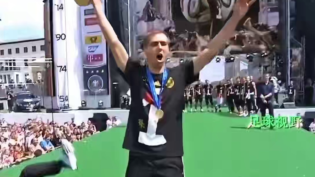 德国球星的那些搞笑瞬间 #诺伊尔#dou来足球季#德国#内容启发搜索#穆勒