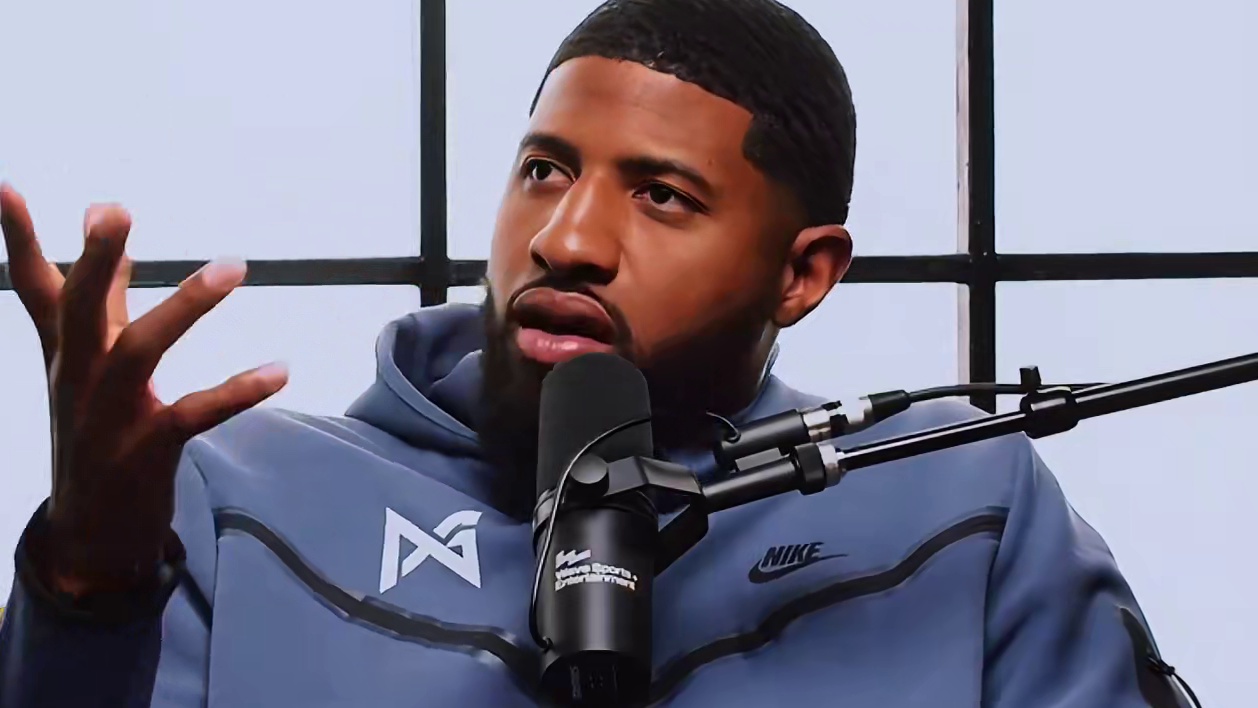 德罗赞跟保罗乔治可以说是被詹姆斯耽误最严重的球员了，如果没有老詹他们的地位会更高，肯定可以打进总决赛，甚至拿到总冠军