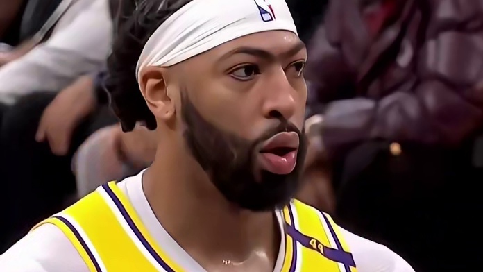 湖人客场113-100再胜国王！ 詹姆斯19分6板7助，浓眉21分18板4助6帽3断，里夫斯25分5板5助3断