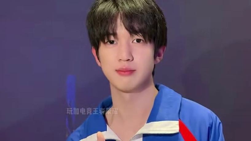 軒染：沒(méi)騙小落！ #KPL #成都AG超玩會(huì)軒染 #杭州LGD小落 #成都AG超玩會(huì)北詩(shī)