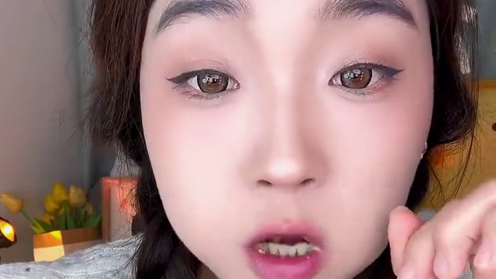 跟风买了一个凤梨酥 这个铁盒也值啦！#口感非常好 #凤梨酥 #凤梨酥铁盒 #厦门特产凤梨酥