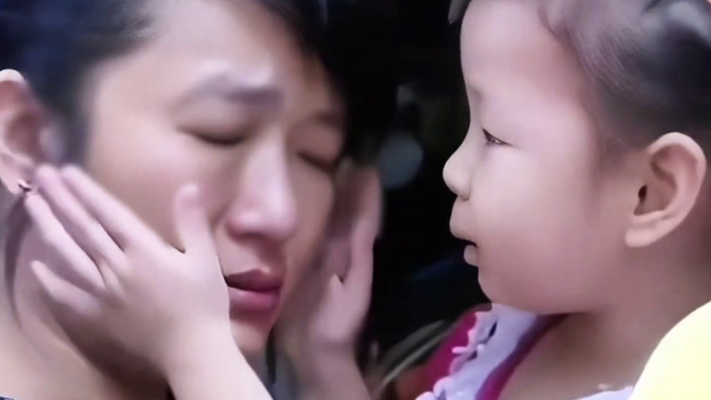 谢浩男认亲仪式为什么不见妈妈身影…#谢浩男 #认亲 #感动