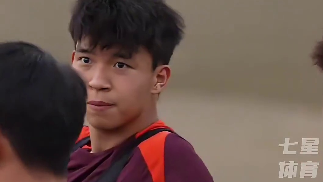 #世预赛18强赛 一触即发，#国足 客战沙特进入倒计时。#一起看七星