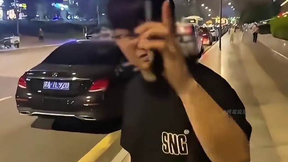 日赚5000的副业赶紧行动吧 #内容启发搜索 #拍违章 #违章处罚