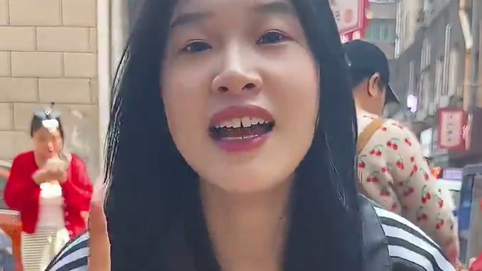 3.5一碗的南昌拌粉，香辣好吃满满都是料 配上瓦罐汤绝杀！#南昌美食 #嗦粉 #南