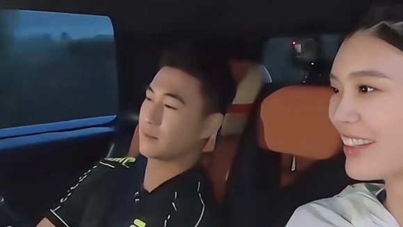 何猷君真是女儿奴