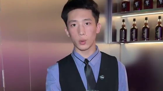 周末赶紧带上你那个不争气的孩子一起来挑战一下！#酒鬼挑战 #小酒馆 #日日新 #春日好食光 #周末时