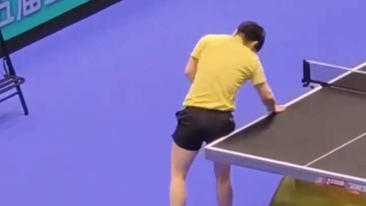 孙颖莎赛前热身训练#乒乓球 #国乒 #比赛现场 #孙颖莎