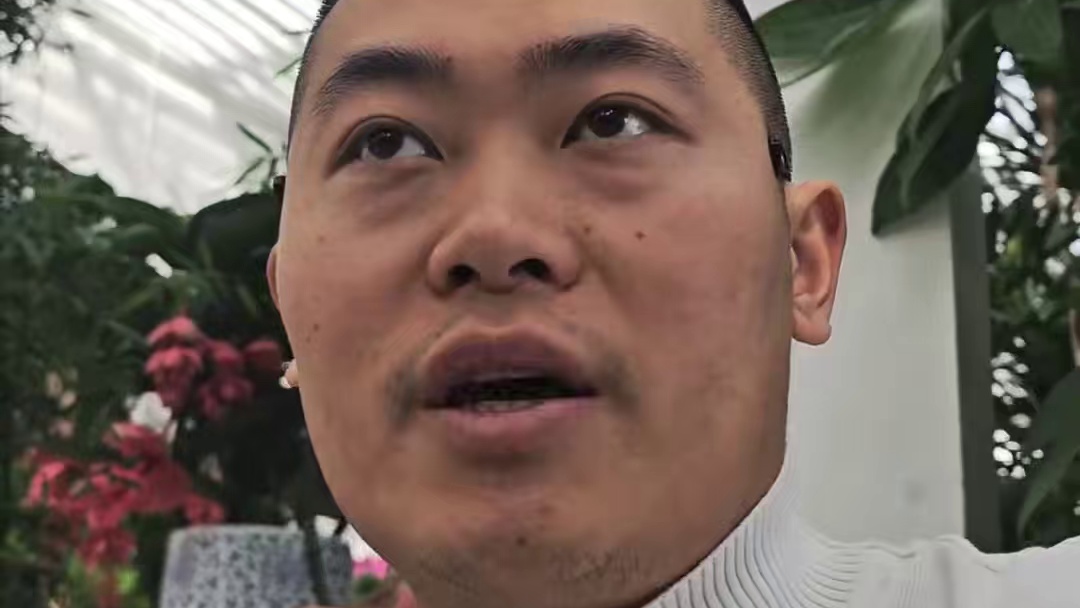 今晚两场比赛一个国足一个C罗，加油！ #国足世预赛