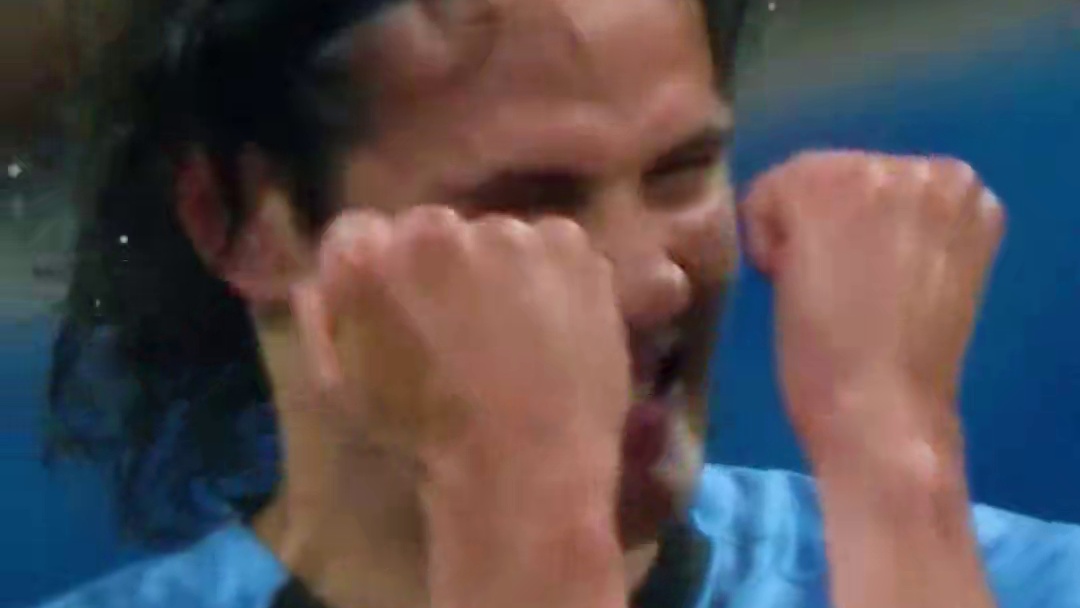 卡瓦尼目前在那个地方踢球？