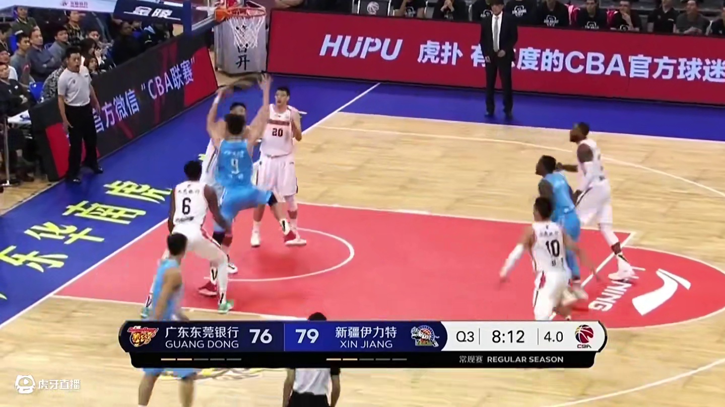 CBA经典回放厅 常规赛:广东VS新疆（第三节）比赛时间:2019年#广东宏远 #新疆男篮 #CBA