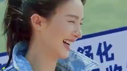 现在就出发：魏大勋烙饼烙焦后，沈腾：我不爱吃巧克力！ #现在就出发 #沈腾 #魏大勋 #新春看好戏 