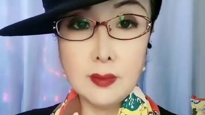 从我登录美国纽约时代广场纳斯达克大屏那天，注定中国低空飞行俱乐部旗下公司首先会成功在纳斯达克上市，这