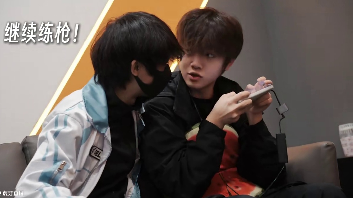 【2025PEL常规赛•W4 赛事Vlog①】 本周爽文续写！保持状态，继续冲鸭！！#天霸单日三鸡 