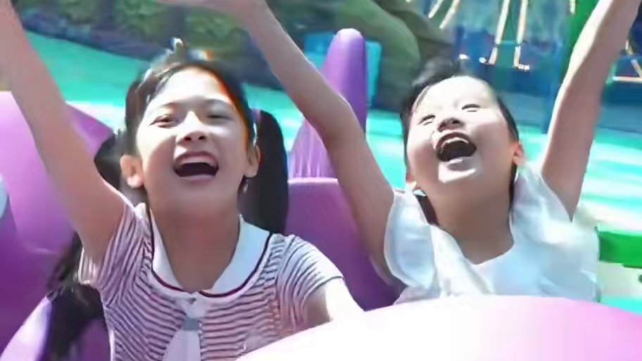 这么牛的乐园 谁能忍住不动身呢#游乐园届有自己的奥斯卡 #游乐园界来了个东方面孔