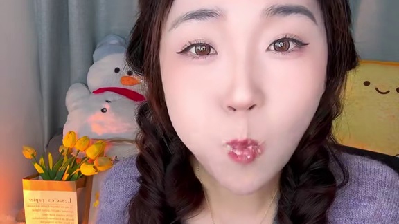 大大大蛋挞他来了！#口感非常好 #汉堡炸鸡 #汉堡吃个够 #肯德基巨大蛋挞