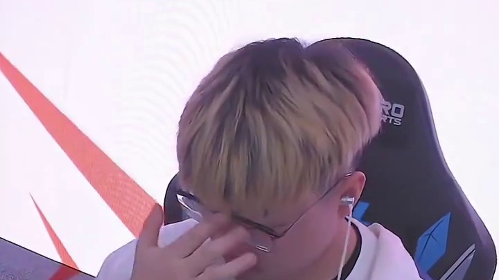 我的老队长啊~命运的齿轮还是得自己忙着转啊！#CF常旭 #2025CFPL #CFPLS25